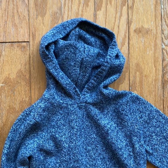 🧸Old Navy Boy Hoodie Sweater - Picture 2 of 5